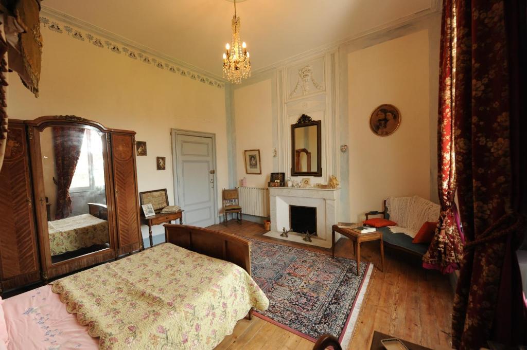 Chambres D'Hotes Du Chateau De Saint Sulpice La Sauvetat-sur-Lède Pokoj fotografie